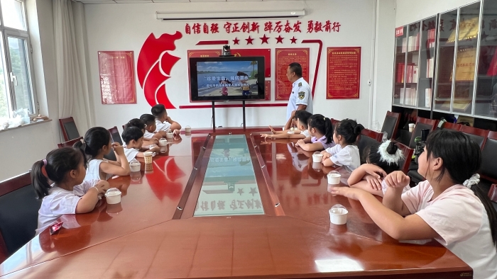 C:\Users\lenovo91\Desktop\子女1